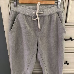 LULULEMON Joggers Size Medium